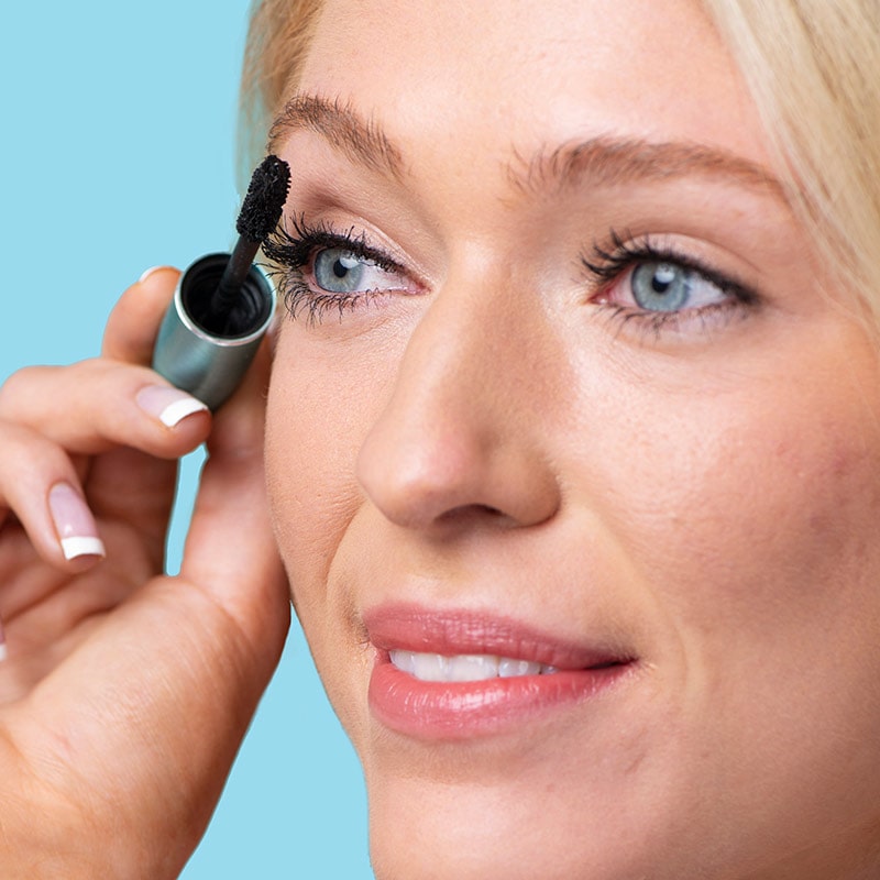 GrandeMASCARA-Waterproof-Application3